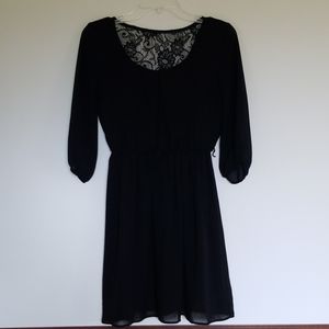 iZ Byer Juniors Black Dress